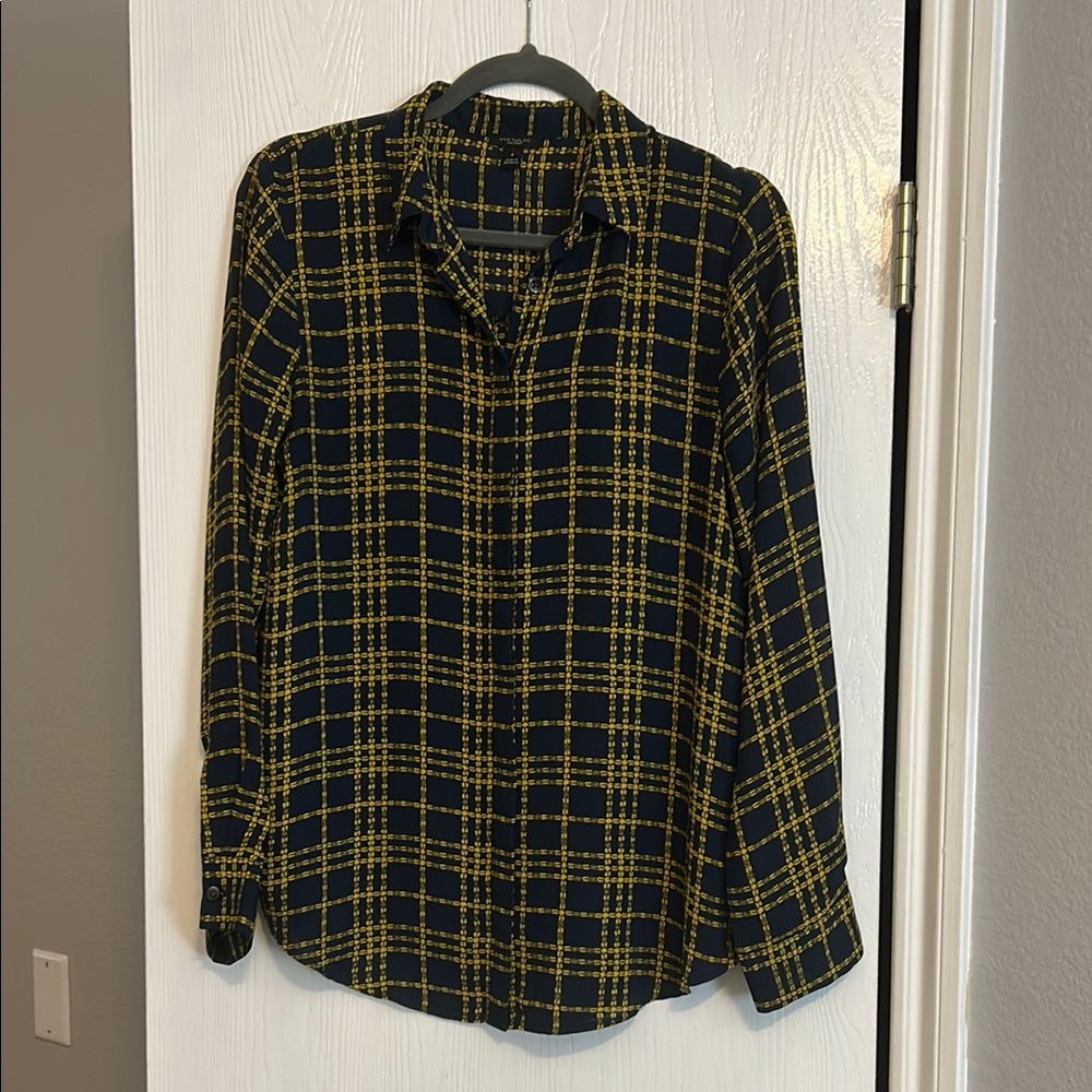 Ann Taylor Navy & Yellow Plaid Button-Up Shirt